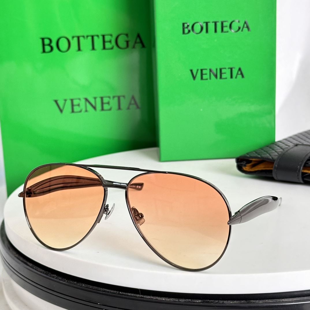 Bottega Veneta Sunglasses